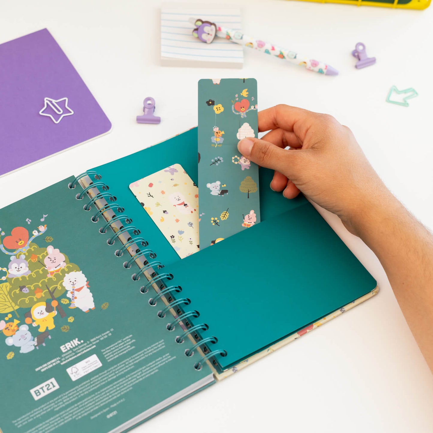 Agenda Escolar 2026/2027 BT21 Semana Vista 12 Meses A5