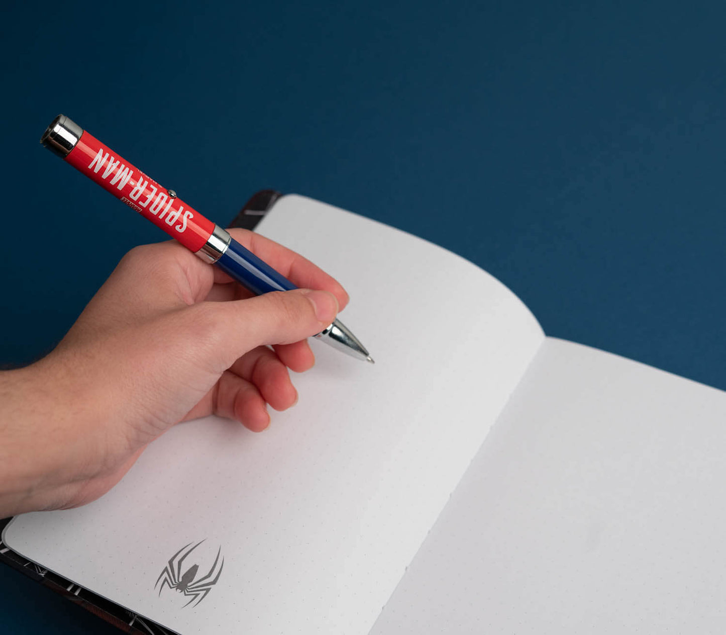 Cuaderno Spider-Man Marvel Con Bolígrafo Proyector