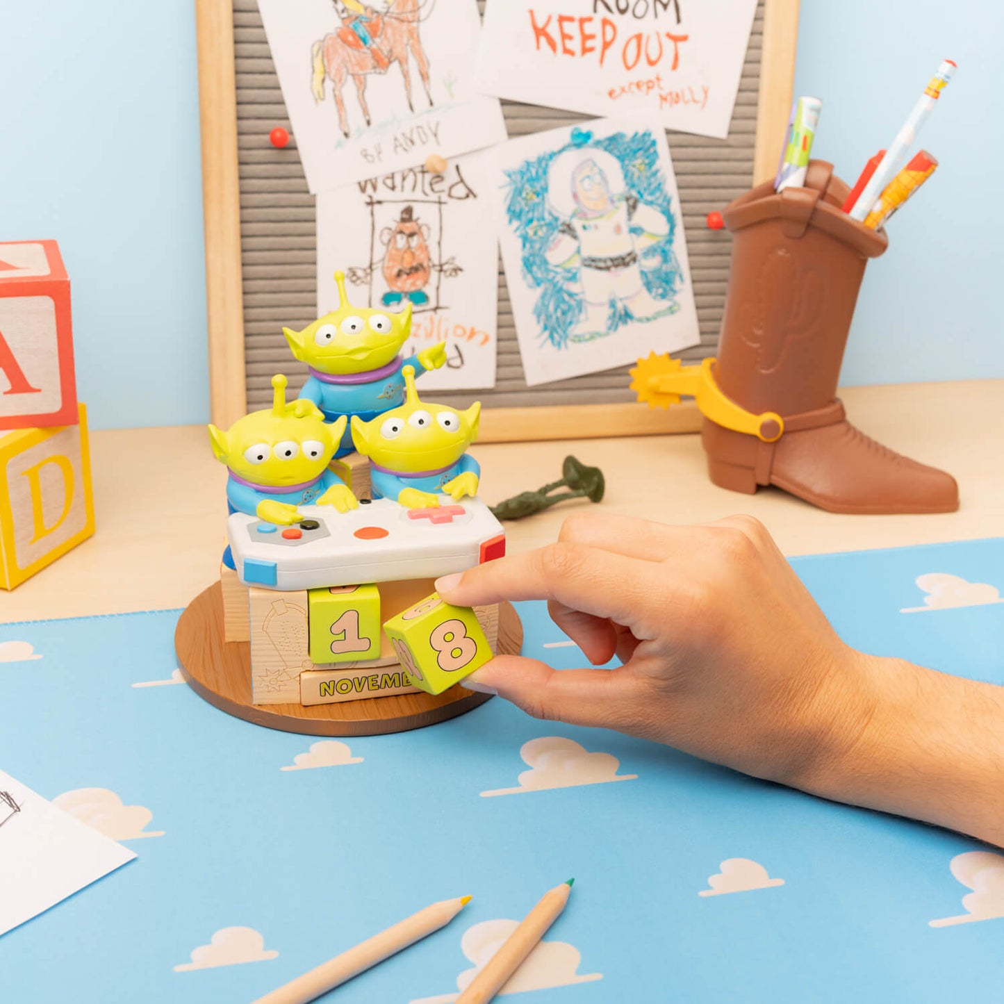 Calendario Perpetuo 3D Toy Story Aliens Disney Pixar