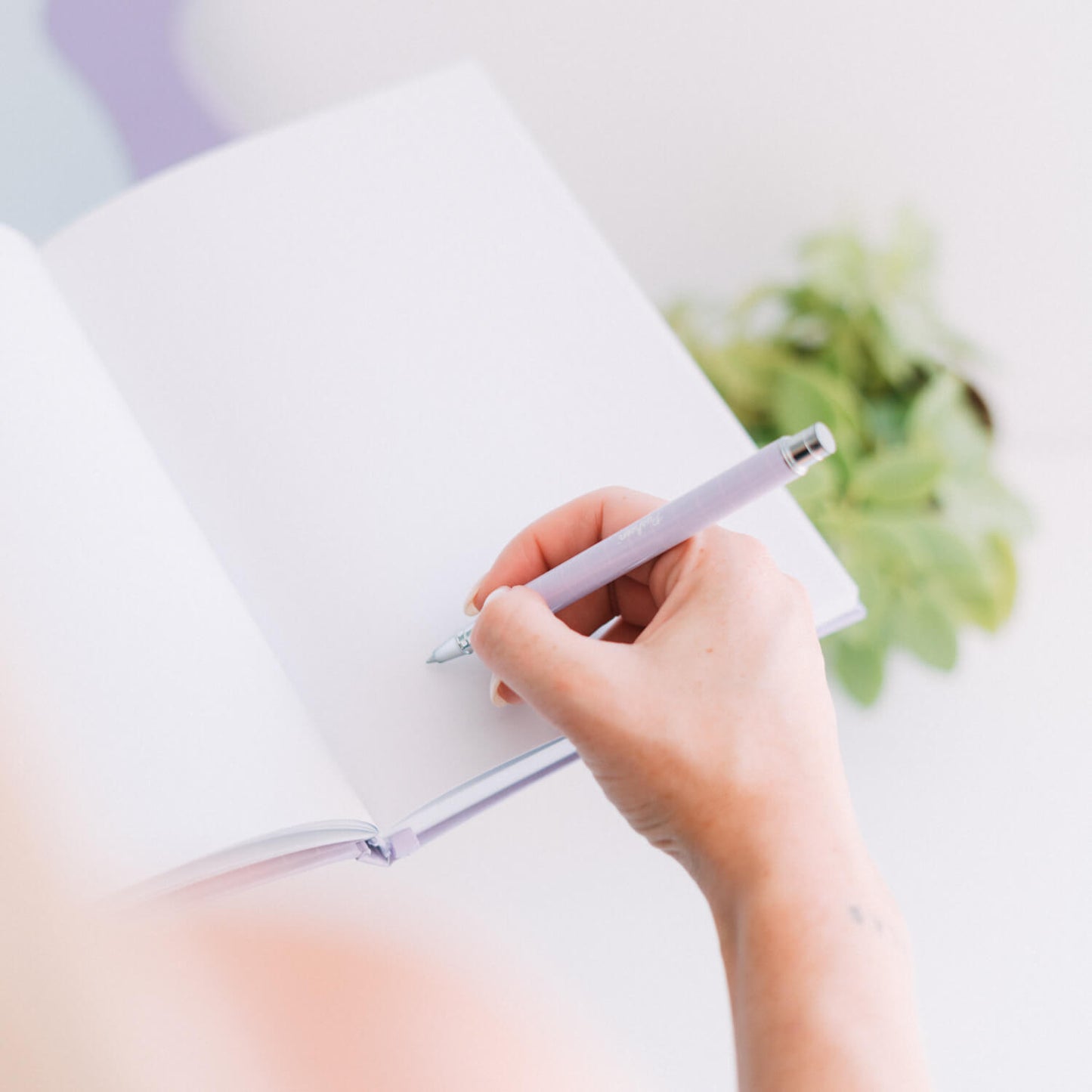 Set Cuaderno Y Boligrafo Pusheen Moments