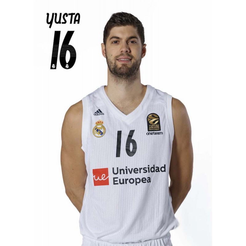 Postal Real Madrid Baloncesto 2018/2019 Yusta