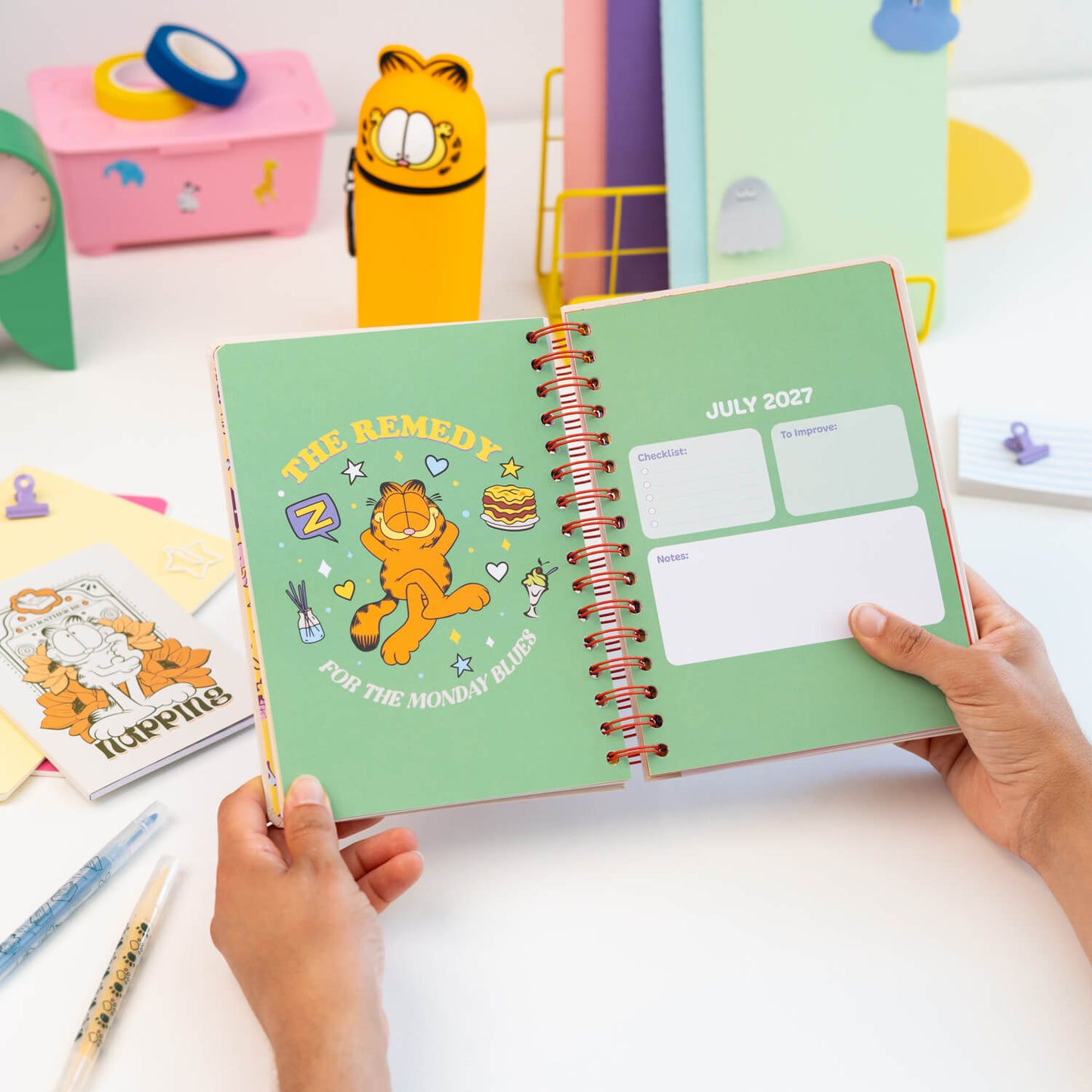 Agenda Escolar 2026/2027 Garfield Semana Vista 12 Meses A5