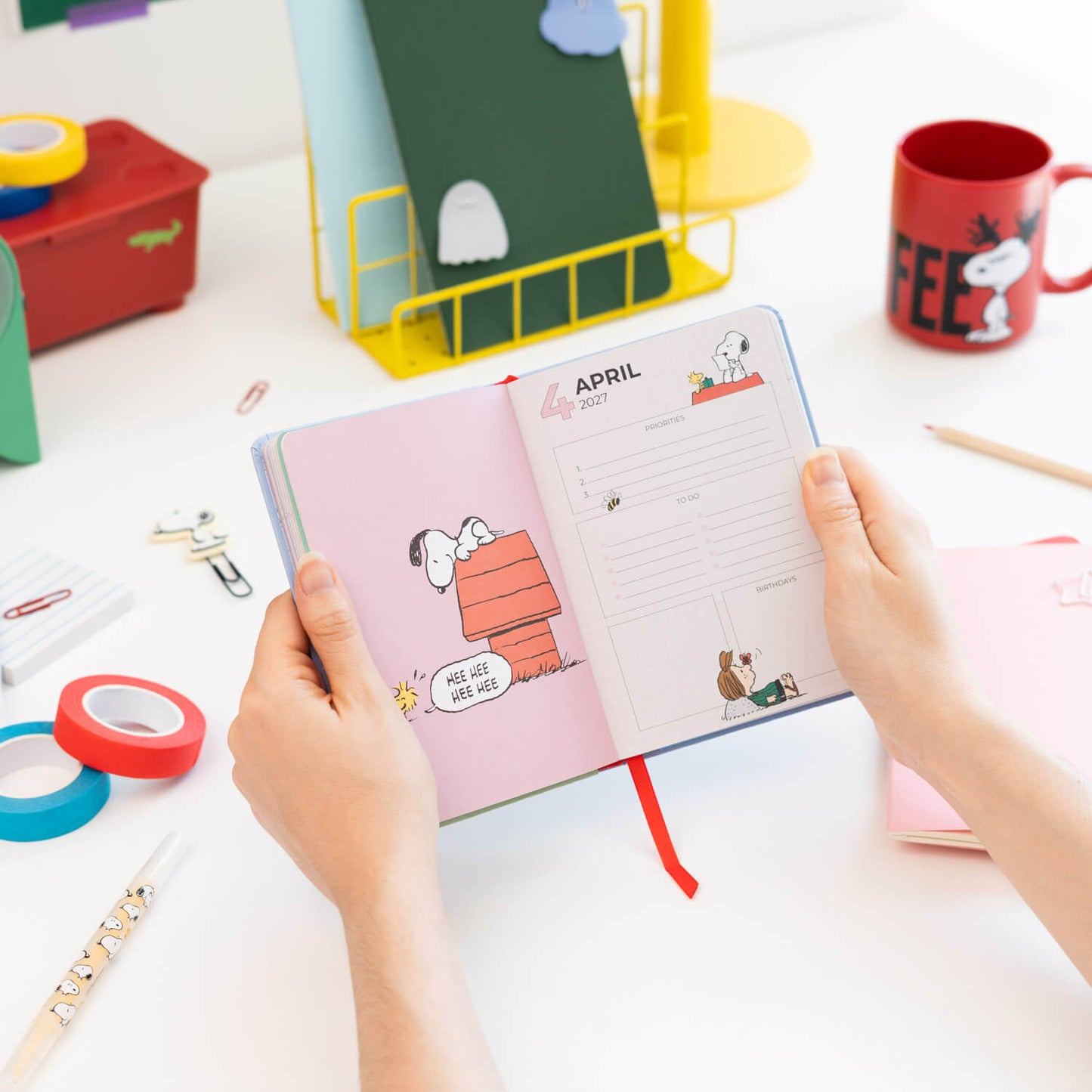 Agenda Escolar 2026/2027 Snoopy Semana Vista 17 Meses Pocket