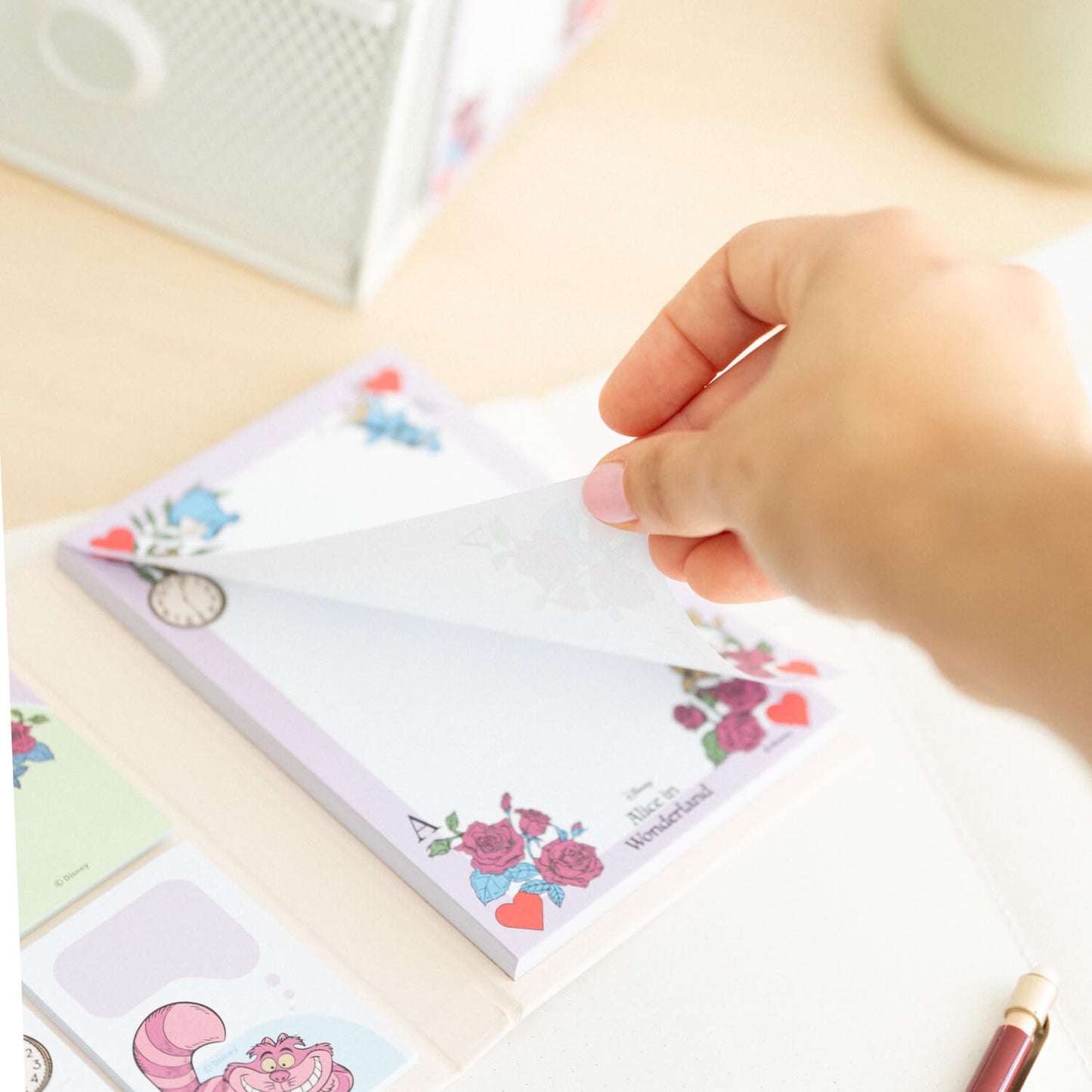Cuaderno Notas Adhesivas Alicia En El País De Las Maravillas Disney