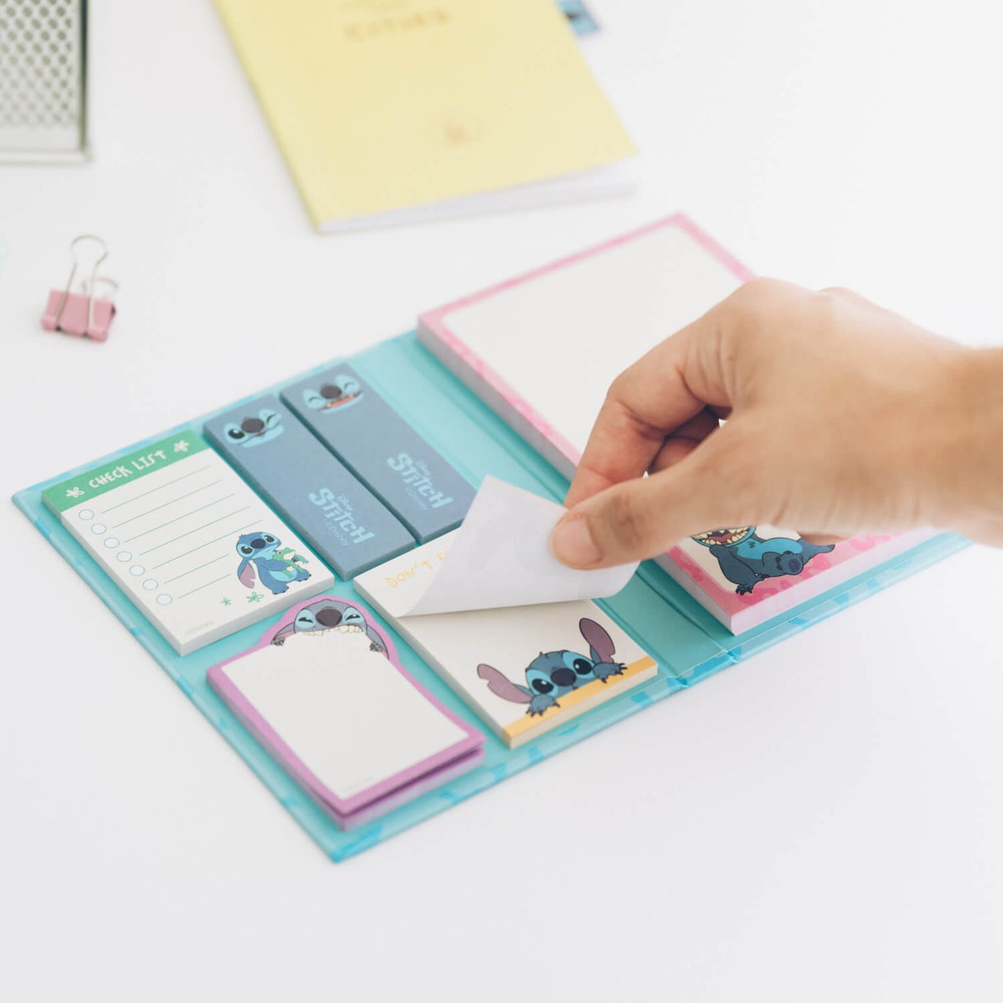 Cuaderno Notas Adhesivas Stitch Tropical Disney
