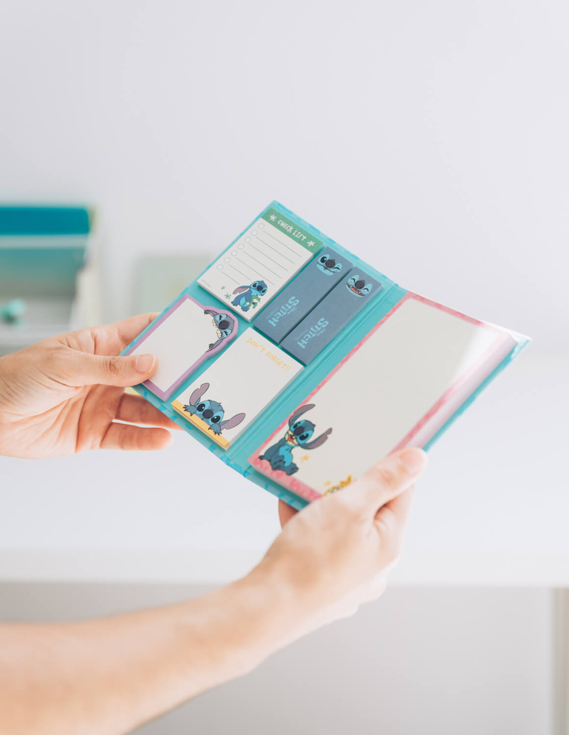 Cuaderno Notas Adhesivas Stitch Tropical Disney
