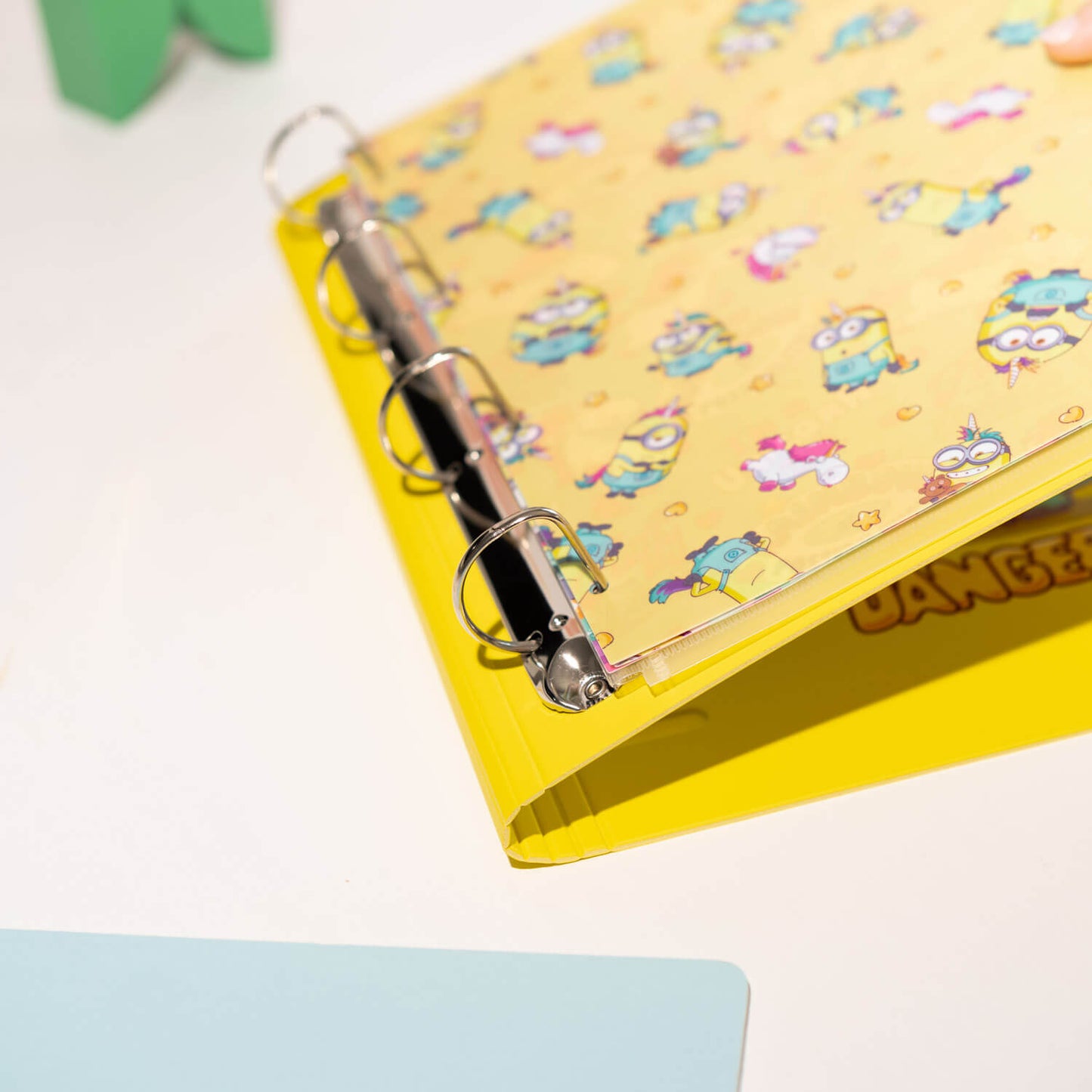 Carpeta De Anillas Minions