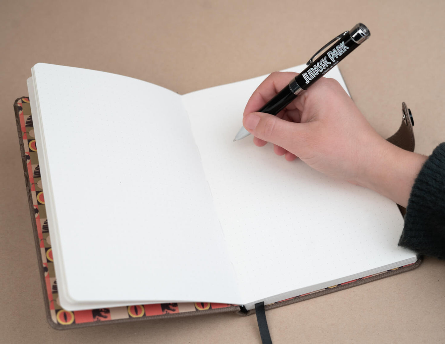 Cuaderno Jurassic Park Con Bolígrafo Proyector