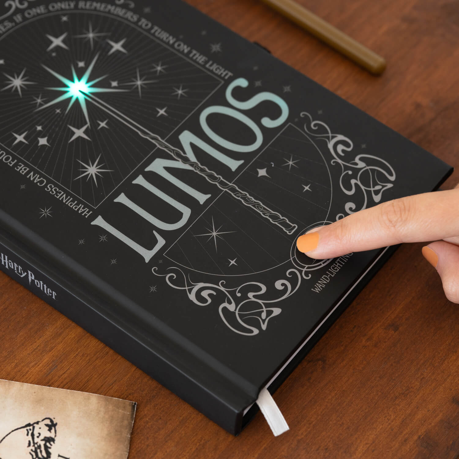 Cuaderno Harry Potter Lumos Con Luz Led