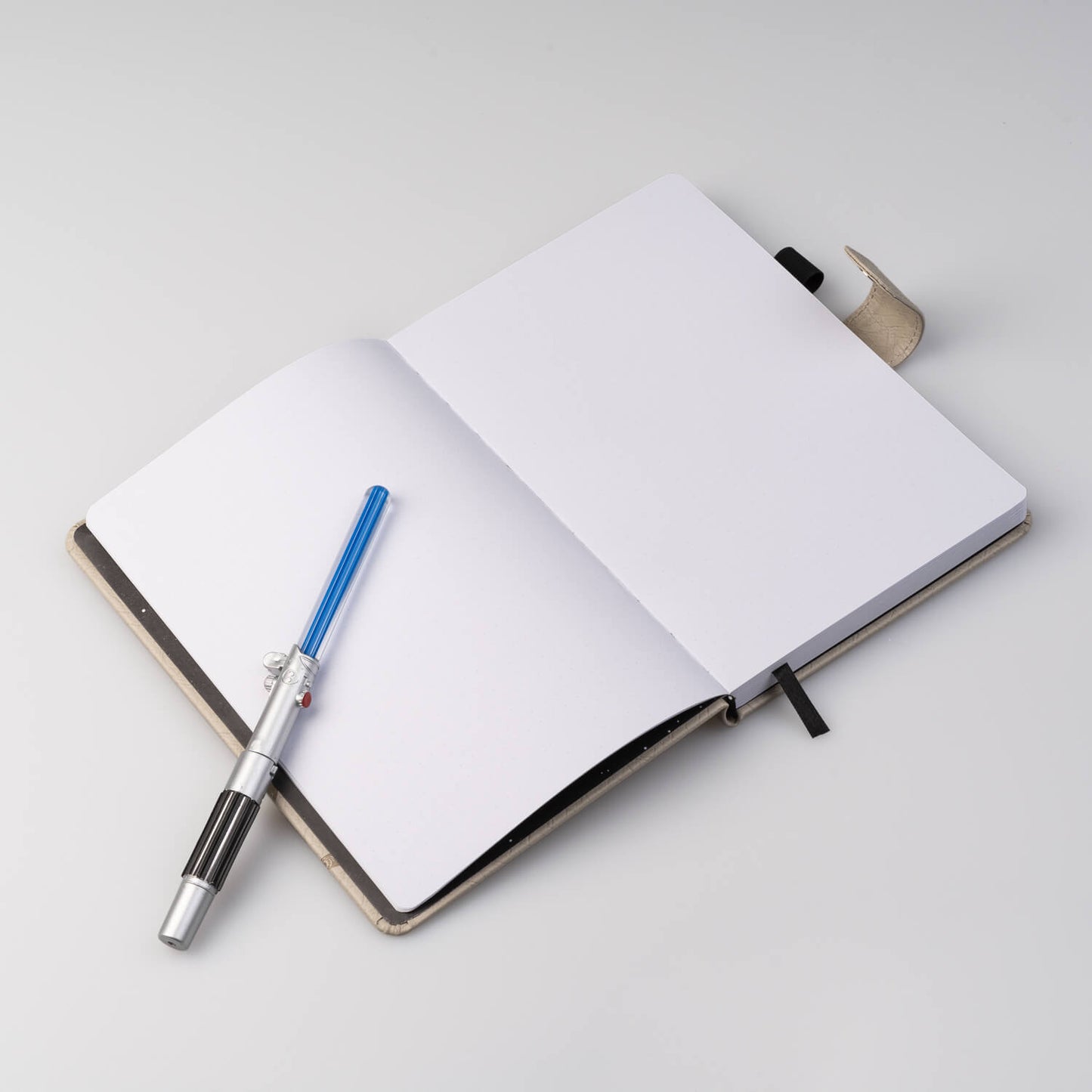 Cuaderno Luke Skywalker Star Wars Con Boligrafo Sable De Luz