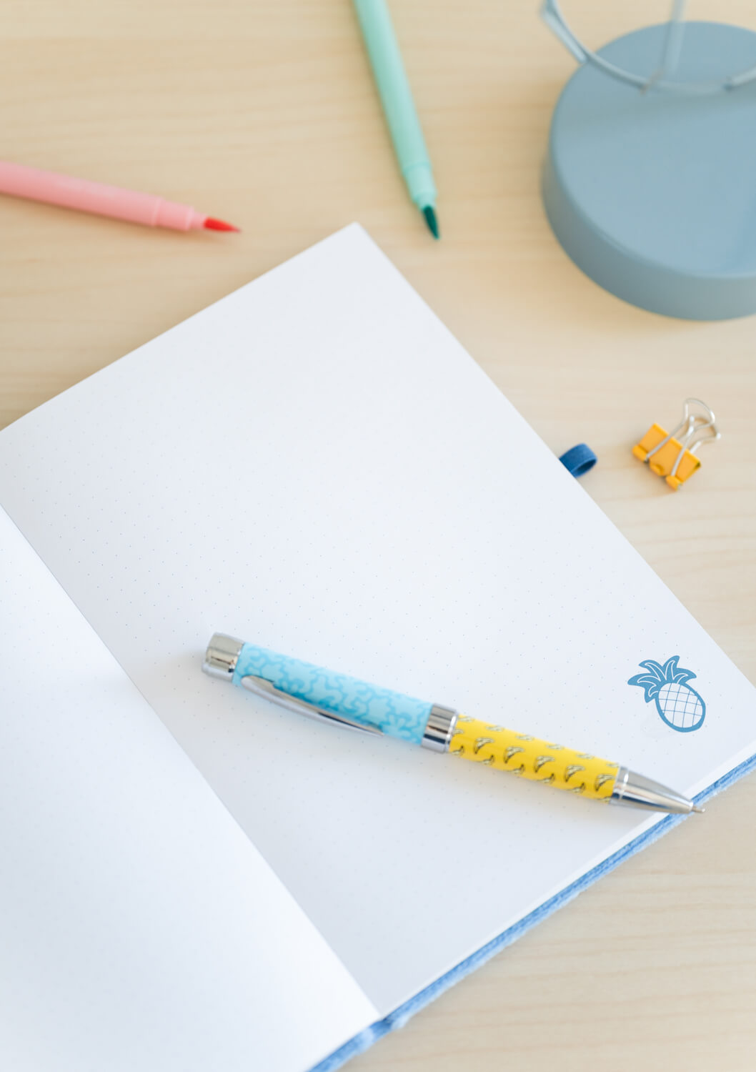 Cuaderno Felpa Stitch Disney Con Boligrafo Proyector