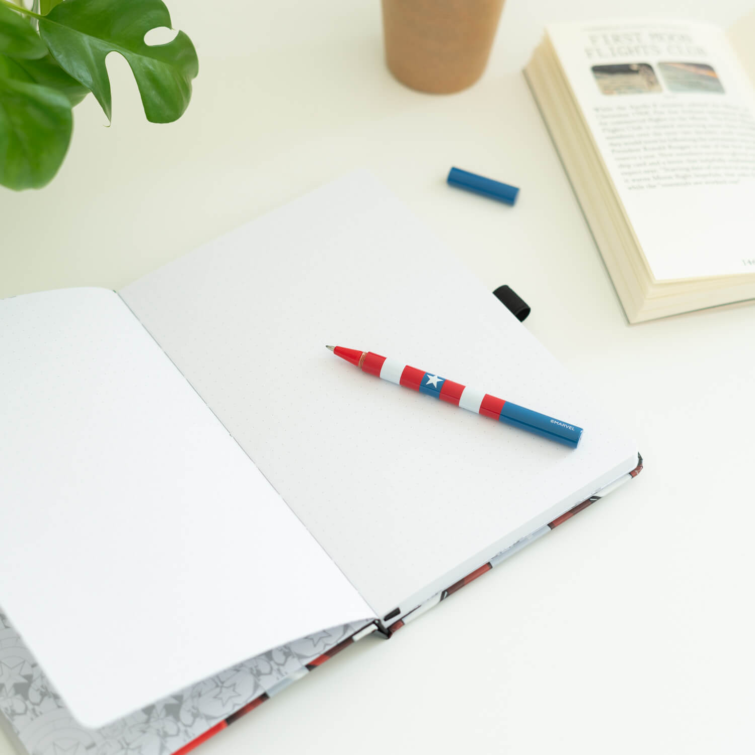 Cuaderno Capitan America Marvel Con Boligrafo