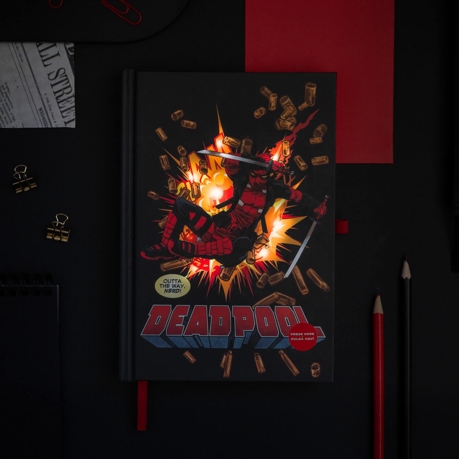 Cuaderno Deadpool Marvel Con Luz Led