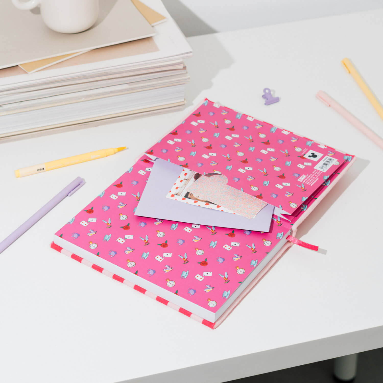 Cuaderno Felpa Gato Cheshire Alicia En El Pais De Las Maravillas Disney