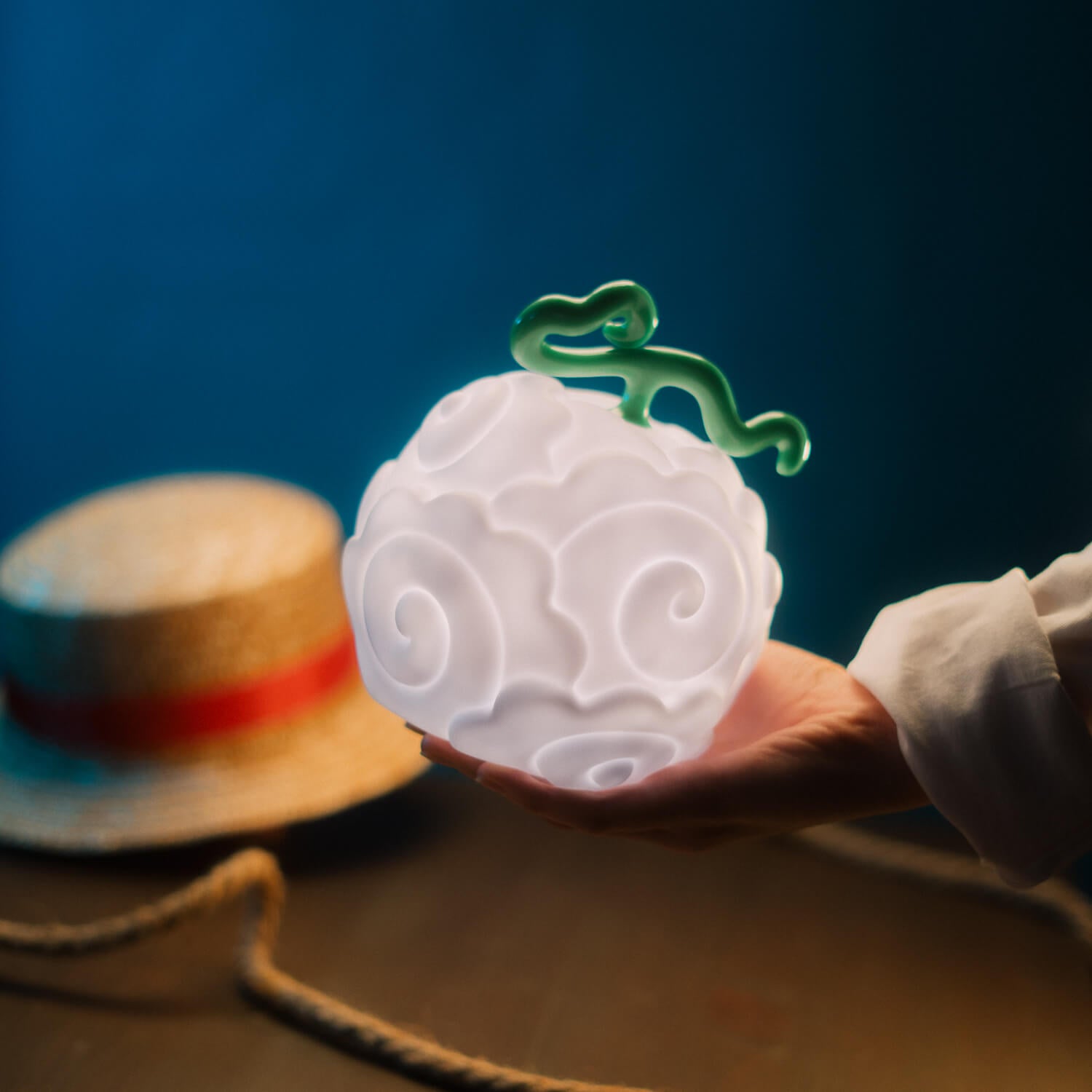 Lámpara One Piece Fruta Moku Moku