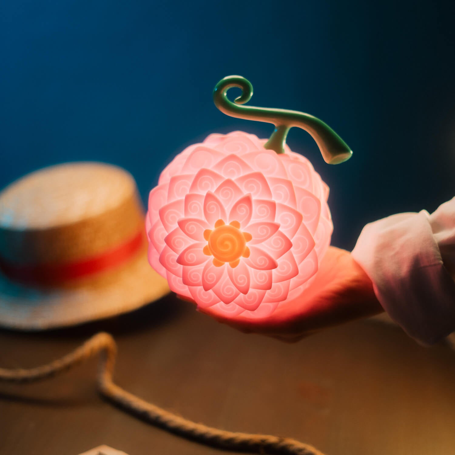 Lámpara One Piece Fruta Hana Hana