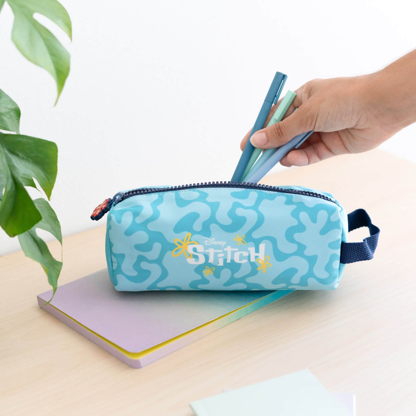 Estuche Stitch Tropical Disney