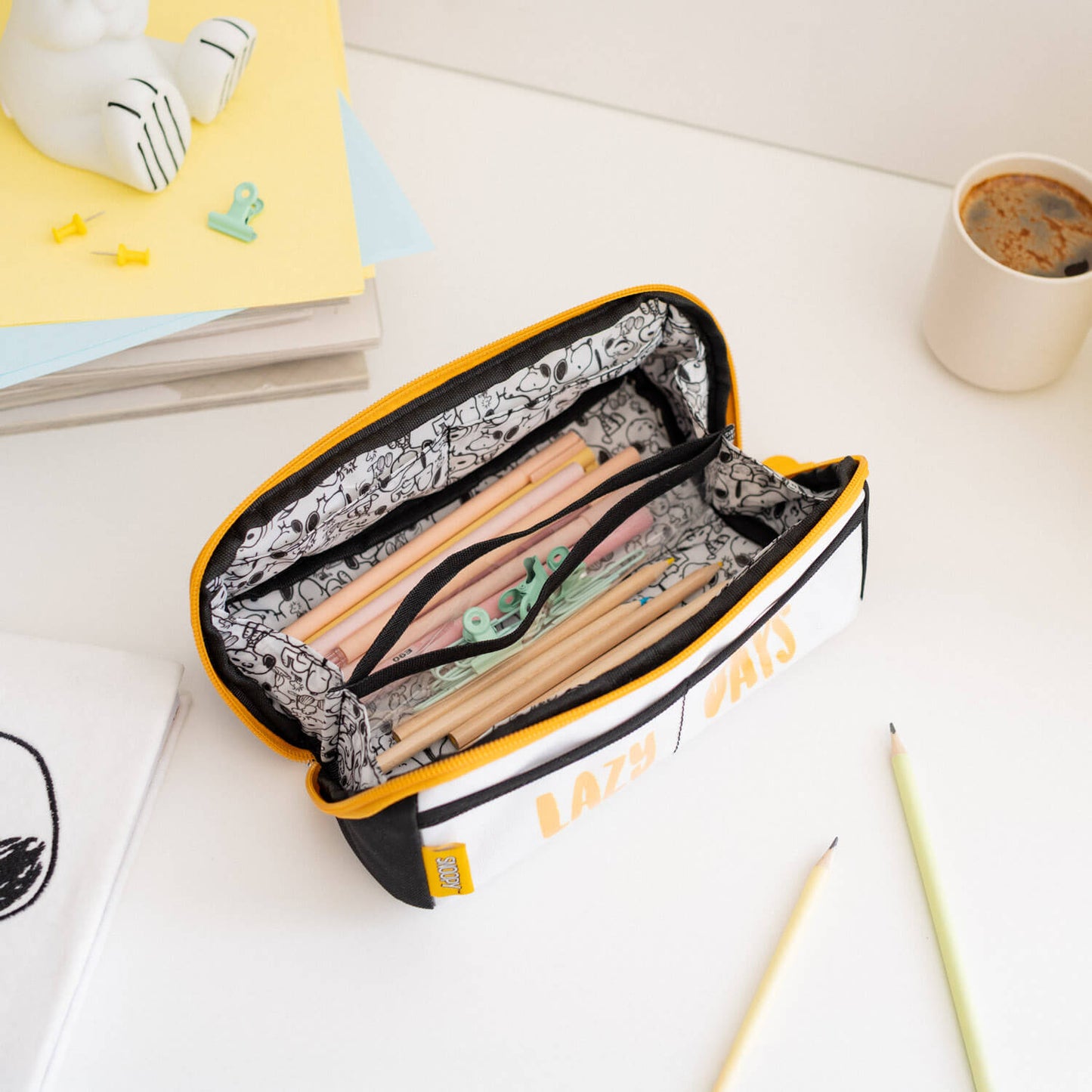 Estuche Doble Snoopy Lazy Days