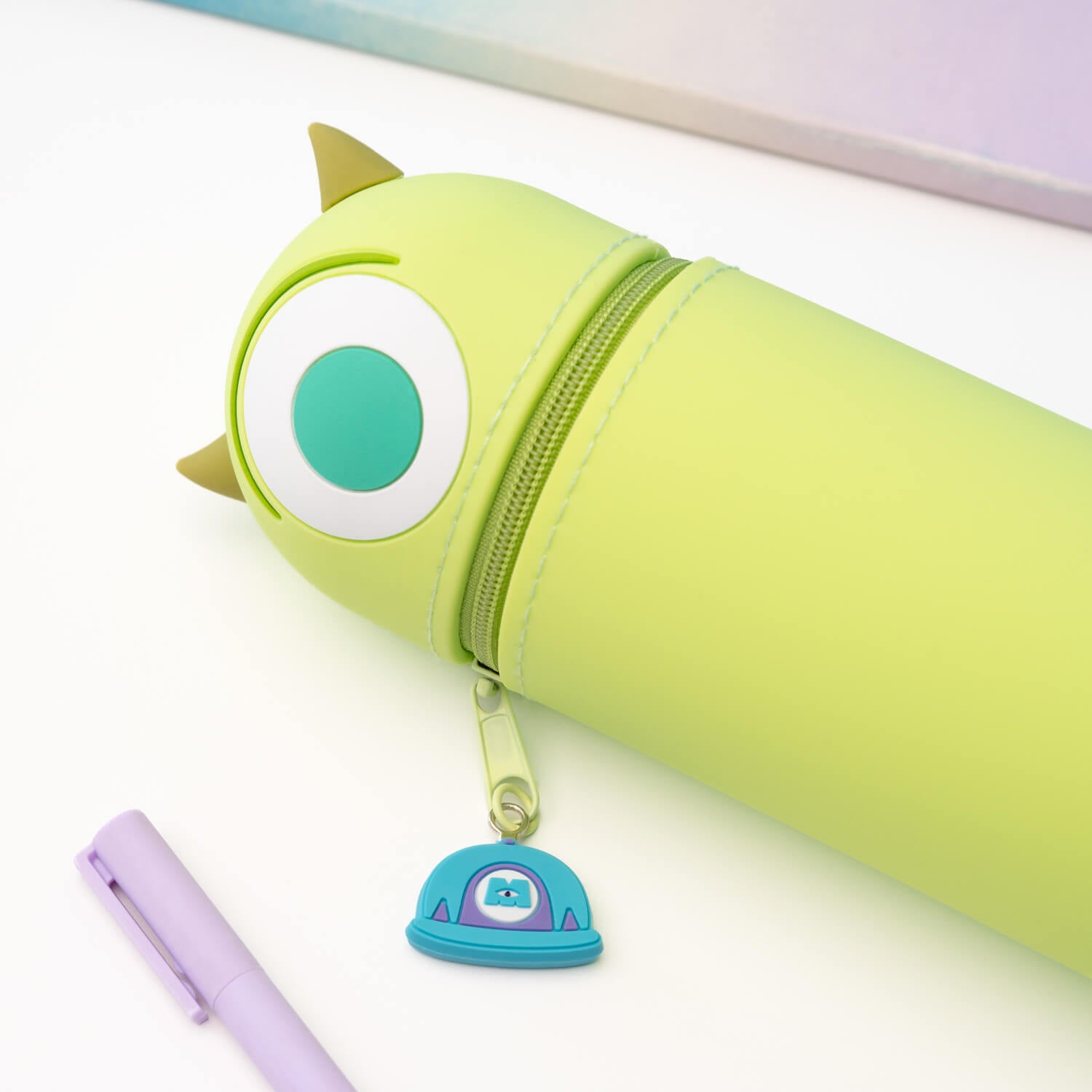 Estuche 3D Mike Wazowski Monstruos S.A. Disney Pixar