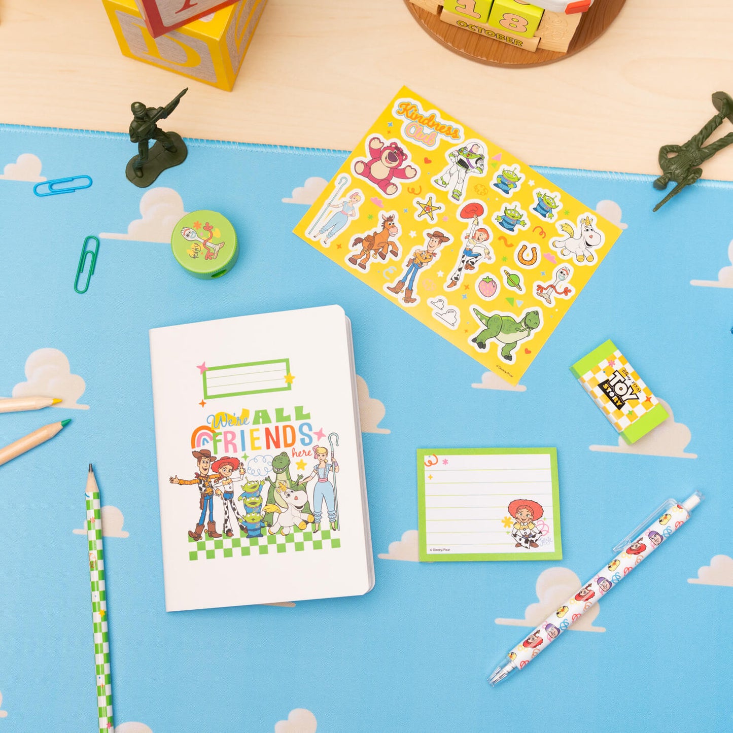 Set Básico Papelería Toy Story Disney Pixar