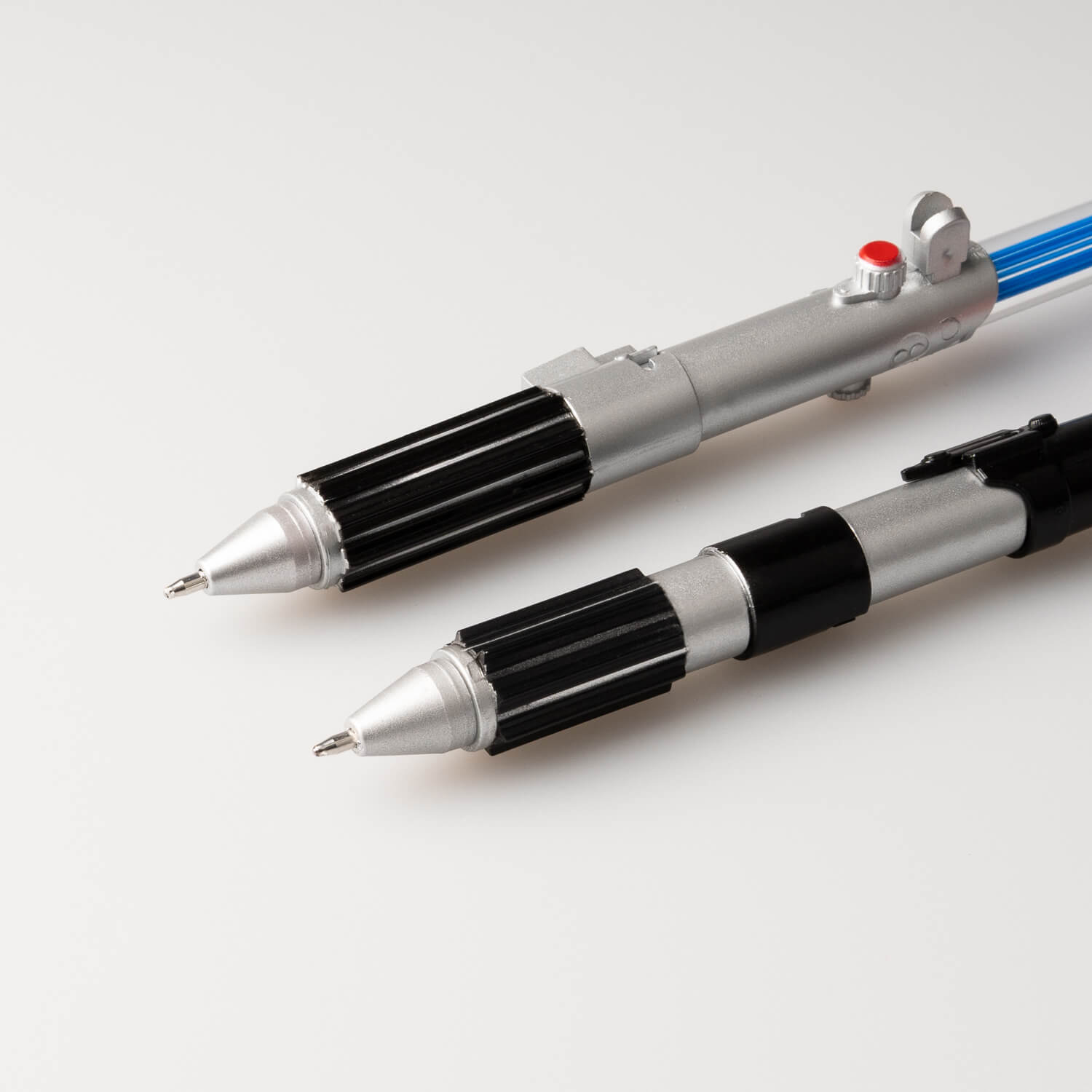 Set De Boligrafos Star Wars Sables Laser Con Luz Led