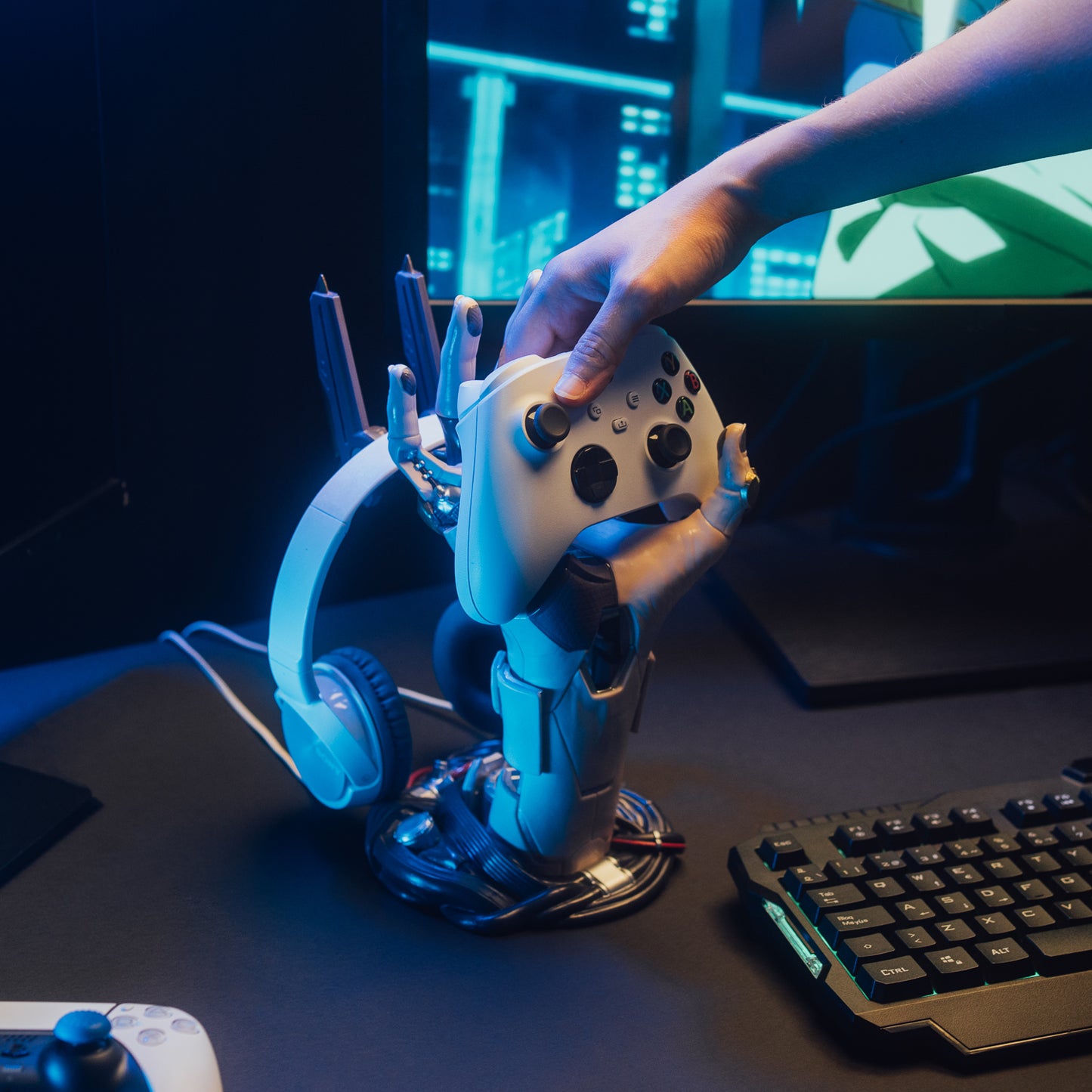 Soporte Mando Y Auriculares Gaming Cyberpunk