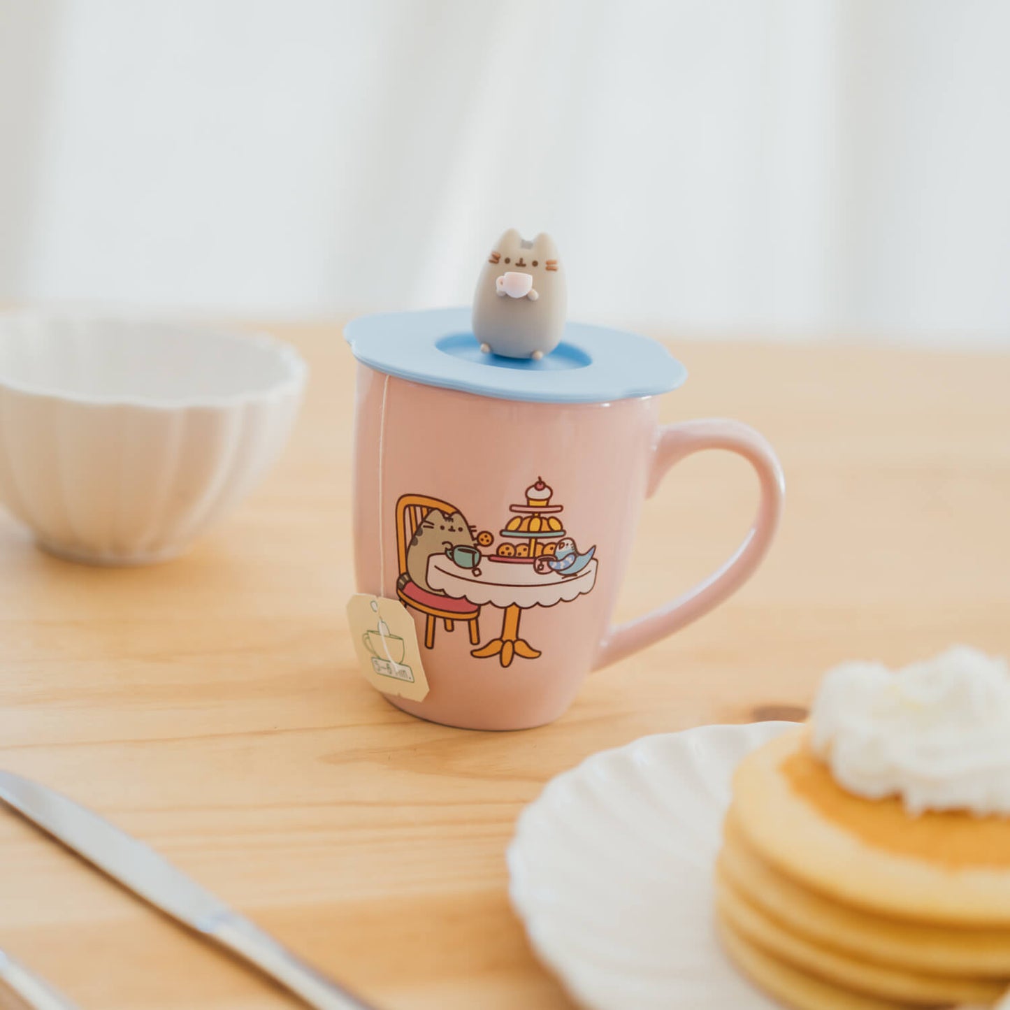 Taza Pusheen Con Tapa