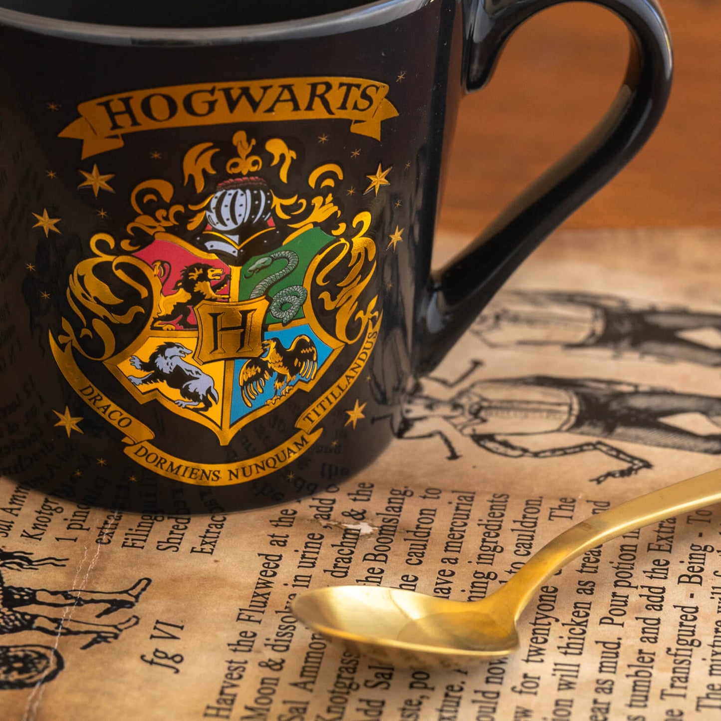 Taza Harry Potter Hogwarts